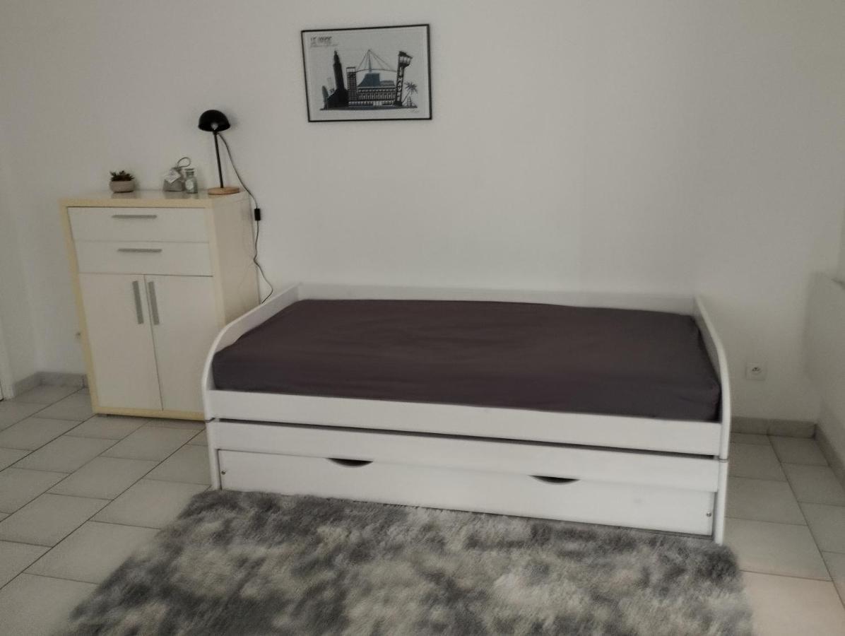 Studio Charmant Canape Lit Netflix Prime Video Wifi Dazn El Havre Exterior foto